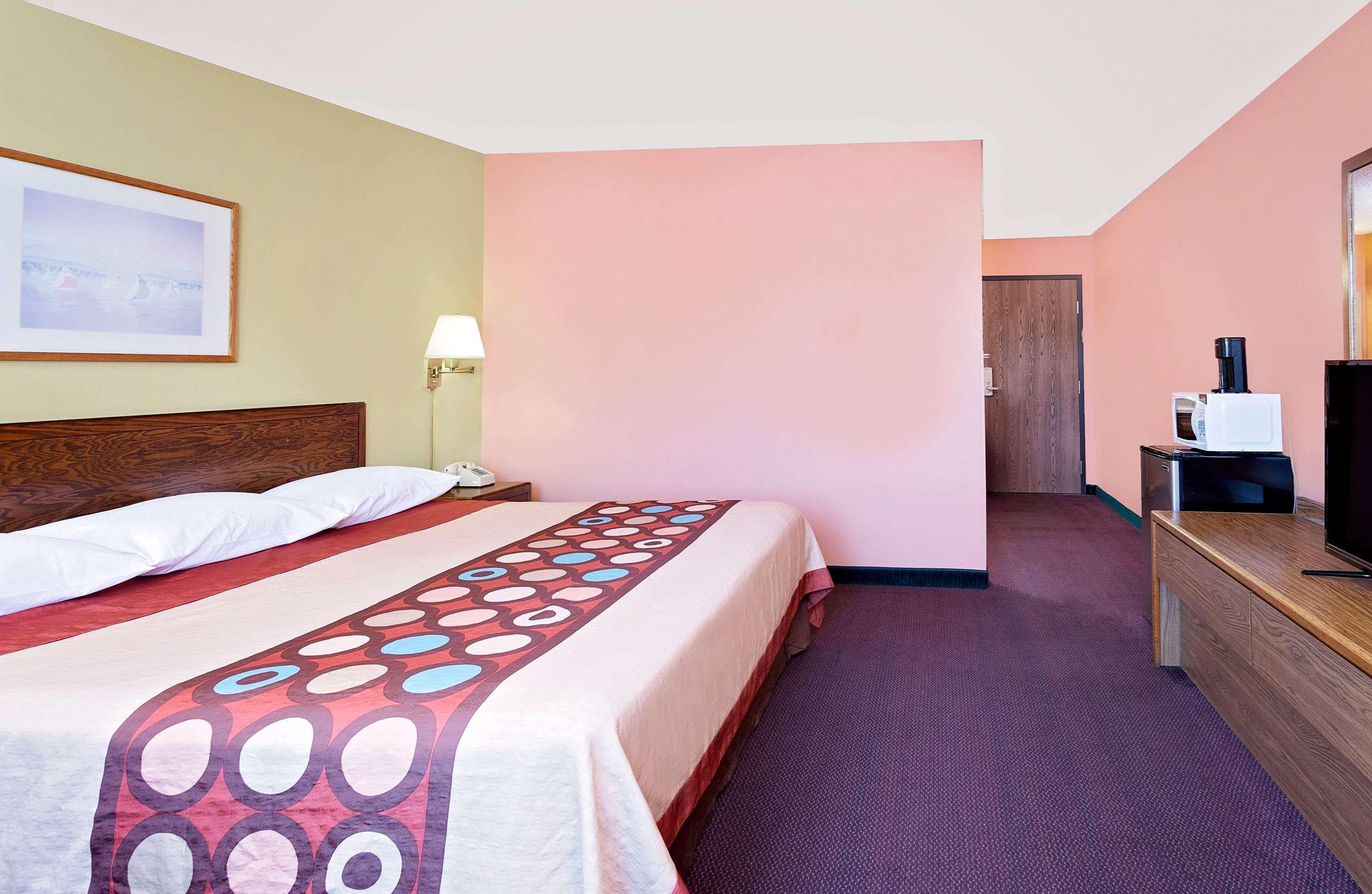 Hotel Super 8 By Wyndham Sturgeon Bay Exterior foto