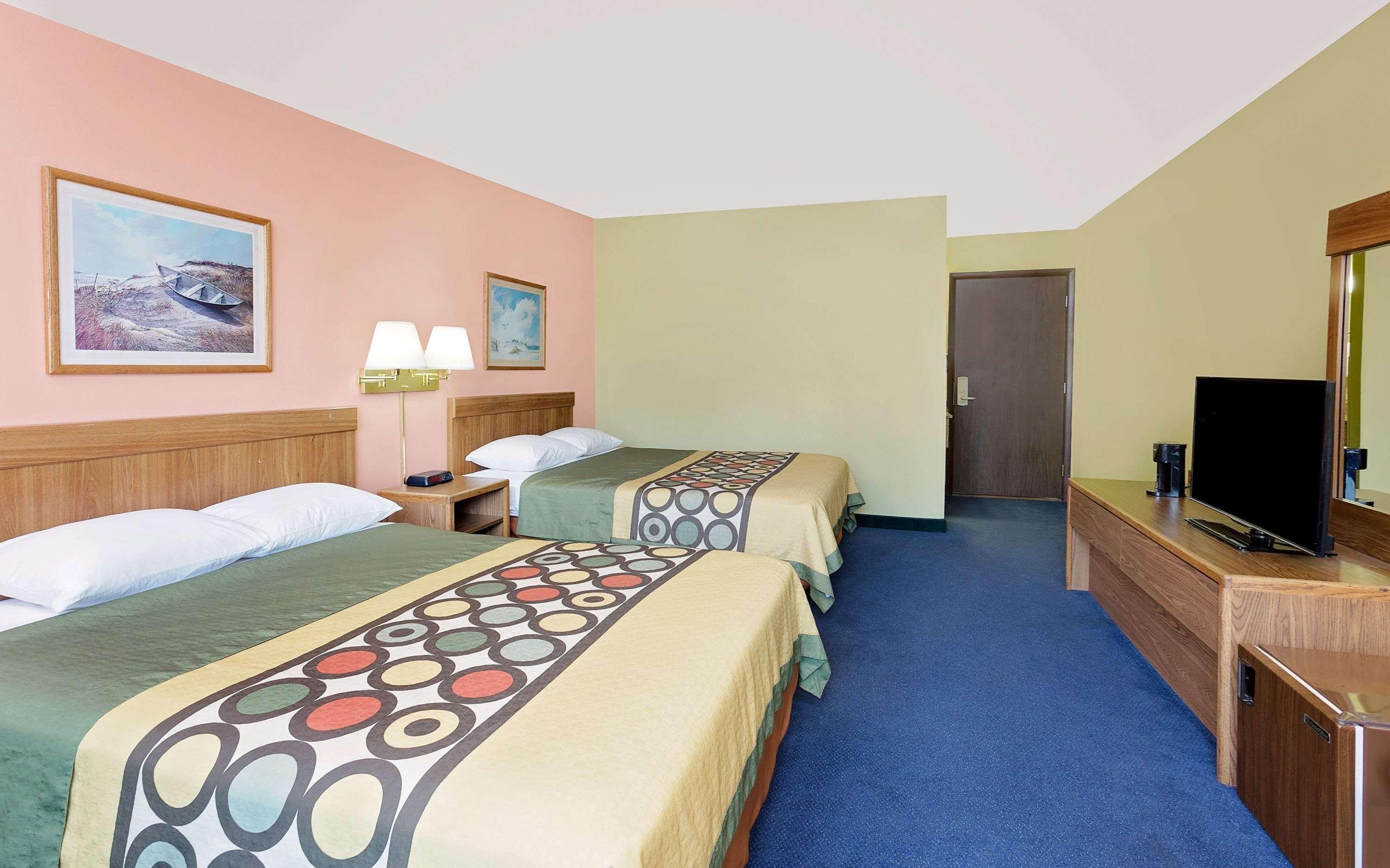 Hotel Super 8 By Wyndham Sturgeon Bay Exterior foto